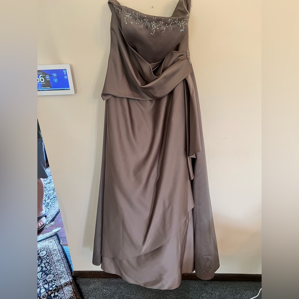 Taupe Strapless Prom Dress